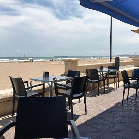 Malvarossa Apartment Near Beach Валенсия Экстерьер фото